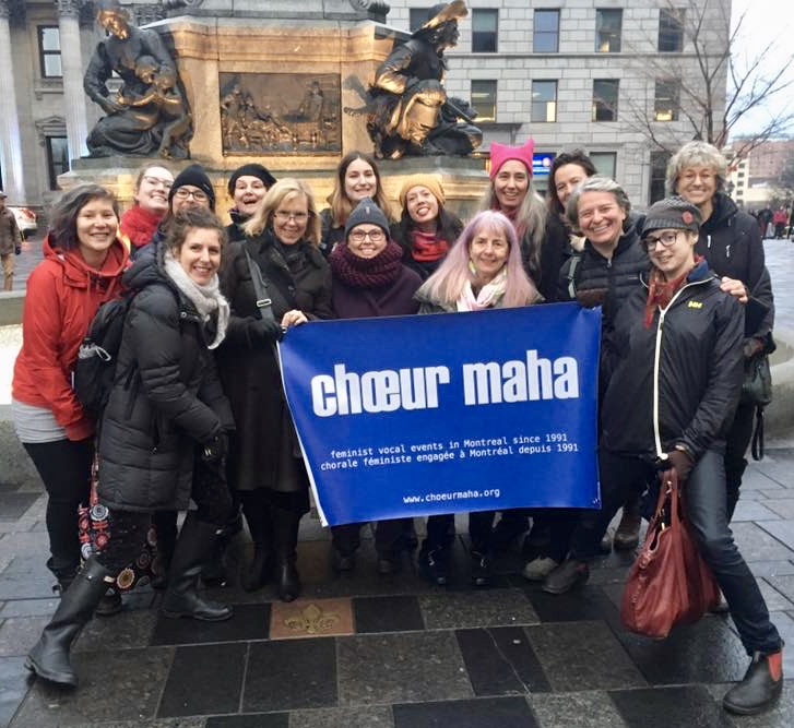 chanteuses de Chœur Maha à la Place d'Armes